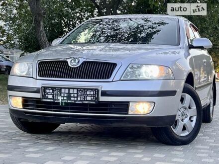 Шкода Октавия 2005 в Одессе на Automoto.ua Серый Шкода Октавия, объемом двигателя 1.6 л и пробегом 168 тыс. км за 5800 $, фото 1 на Automoto.ua