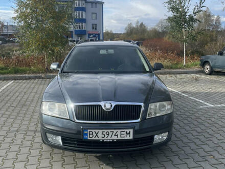 Шкода Октавия 2005 в Хмельницком на Automoto.ua Серый Шкода Октавия, объемом двигателя 1.98 л и пробегом 254 тыс. км за 5400 $, фото 1 на Automoto.ua