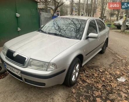 Сірий Шкода Октавія, об'ємом двигуна 1.6 л та пробігом 297 тис. км за 3999 $, фото 1 на Automoto.ua