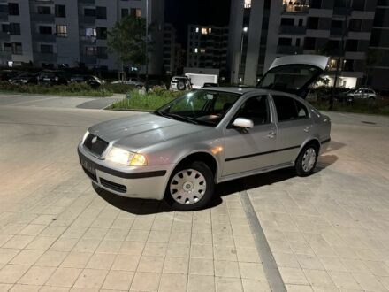 Шкода Октавия 2005 в Львове на Automoto.ua Серый Шкода Октавия, объемом двигателя 1.9 л и пробегом 267 тыс. км за 2600 $, фото 1 на Automoto.ua