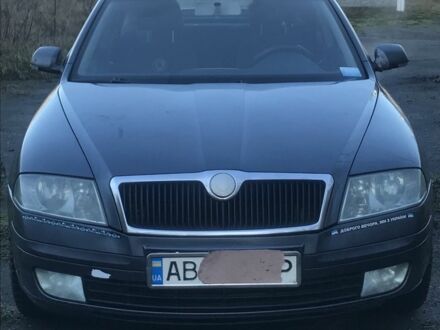 Серый Шкода Октавия, объемом двигателя 2 л и пробегом 217 тыс. км за 4800 $, фото 1 на Automoto.ua