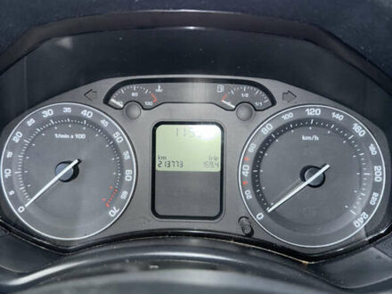 Серый Шкода Октавия, объемом двигателя 1.6 л и пробегом 214 тыс. км за 7000 $, фото 1 на Automoto.ua