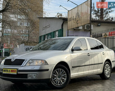 Сірий Шкода Октавія, об'ємом двигуна 1.6 л та пробігом 214 тис. км за 6499 $, фото 1 на Automoto.ua