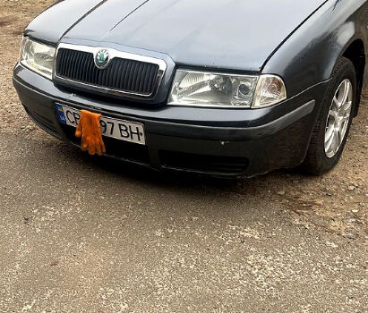Серый Шкода Октавия, объемом двигателя 1.6 л и пробегом 253 тыс. км за 5500 $, фото 1 на Automoto.ua
