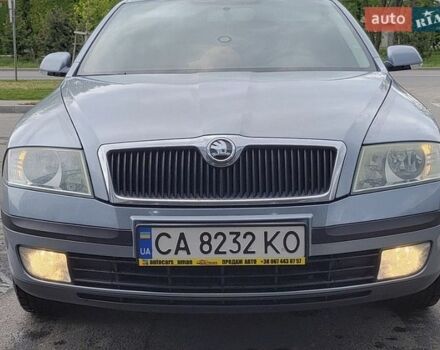 Серый Шкода Октавия, объемом двигателя 1.6 л и пробегом 300 тыс. км за 5100 $, фото 1 на Automoto.ua