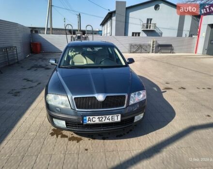 Серый Шкода Октавия, объемом двигателя 1.6 л и пробегом 330 тыс. км за 5500 $, фото 1 на Automoto.ua