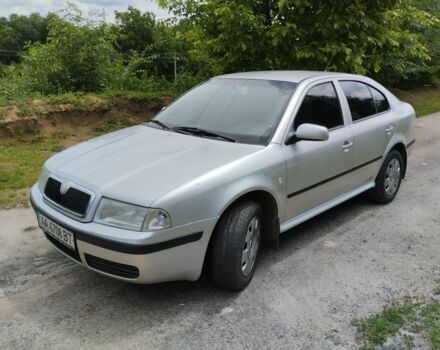 Сірий Шкода Октавія, об'ємом двигуна 1.6 л та пробігом 190 тис. км за 4250 $, фото 1 на Automoto.ua