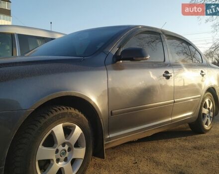 Серый Шкода Октавия, объемом двигателя 1.59 л и пробегом 202 тыс. км за 5700 $, фото 1 на Automoto.ua