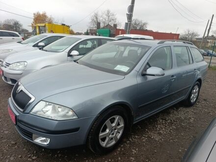 Сірий Шкода Октавія, об'ємом двигуна 1 л та пробігом 250 тис. км за 5650 $, фото 1 на Automoto.ua