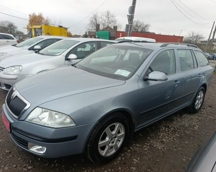 Серый Шкода Октавия, объемом двигателя 1 л и пробегом 250 тыс. км за 5650 $, фото 1 на Automoto.ua