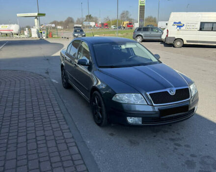 Серый Шкода Октавия, объемом двигателя 1.6 л и пробегом 277 тыс. км за 7800 $, фото 1 на Automoto.ua