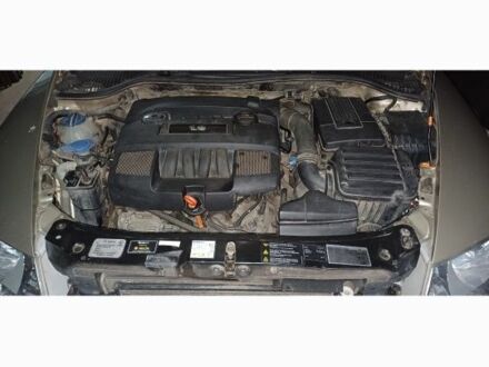 Серый Шкода Октавия, объемом двигателя 1.6 л и пробегом 290 тыс. км за 3500 $, фото 1 на Automoto.ua