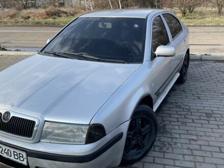 Серый Шкода Октавия, объемом двигателя 1.6 л и пробегом 320 тыс. км за 3200 $, фото 1 на Automoto.ua