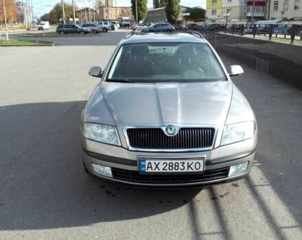 Серый Шкода Октавия, объемом двигателя 2 л и пробегом 290 тыс. км за 6000 $, фото 1 на Automoto.ua