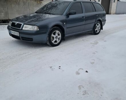 Серый Шкода Октавия, объемом двигателя 0 л и пробегом 300 тыс. км за 4600 $, фото 1 на Automoto.ua