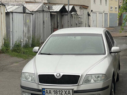 Шкода Октавия 2006 в Киеве на Automoto.ua Серый Шкода Октавия, объемом двигателя 1.98 л и пробегом 169 тыс. км за 5600 $, фото 1 на Automoto.ua
