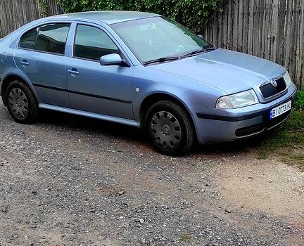 Сірий Шкода Октавія, об'ємом двигуна 1.8 л та пробігом 0 тис. км за 4500 $, фото 1 на Automoto.ua