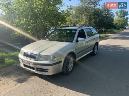 Шкода Октавия 2006 в Новомосковске на Automoto.ua Серый Шкода Октавия, объемом двигателя 1.6 л и пробегом 219 тыс. км за 5700 $, фото 1 на Automoto.ua