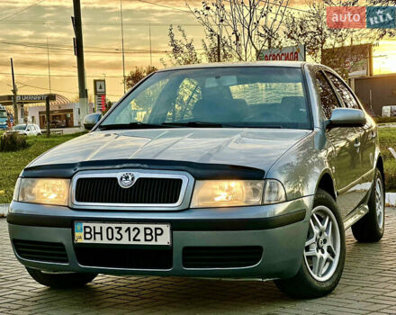 Серый Шкода Октавия, объемом двигателя 1.6 л и пробегом 257 тыс. км за 5650 $, фото 1 на Automoto.ua