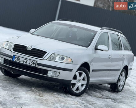 Серый Шкода Октавия, объемом двигателя 1.6 л и пробегом 233 тыс. км за 5750 $, фото 1 на Automoto.ua