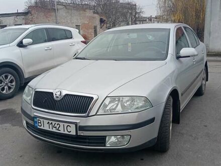 Серый Шкода Октавия, объемом двигателя 1.6 л и пробегом 250 тыс. км за 4800 $, фото 1 на Automoto.ua