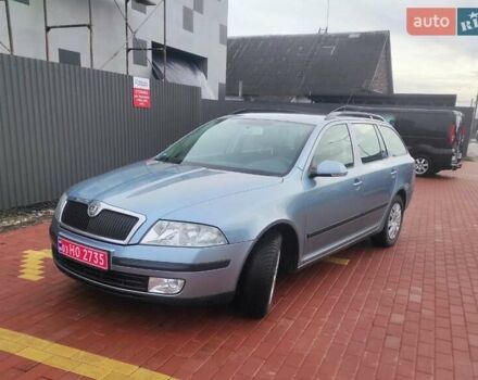 Серый Шкода Октавия, объемом двигателя 1.6 л и пробегом 280 тыс. км за 5450 $, фото 1 на Automoto.ua