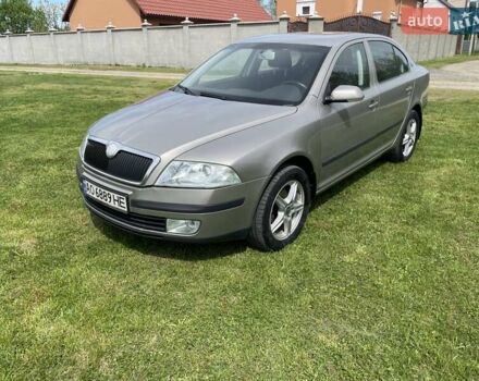 Серый Шкода Октавия, объемом двигателя 2 л и пробегом 247 тыс. км за 5300 $, фото 1 на Automoto.ua
