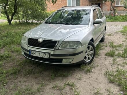 Шкода Октавия 2006 в Славянске на Automoto.ua Серый Шкода Октавия, объемом двигателя 2 л и пробегом 300 тыс. км за 3100 $, фото 1 на Automoto.ua
