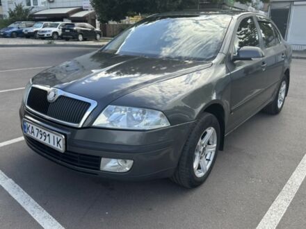 Шкода Октавия 2006 в Черкассах на Automoto.ua Серый Шкода Октавия, объемом двигателя 1.6 л и пробегом 230 тыс. км за 5000 $, фото 1 на Automoto.ua