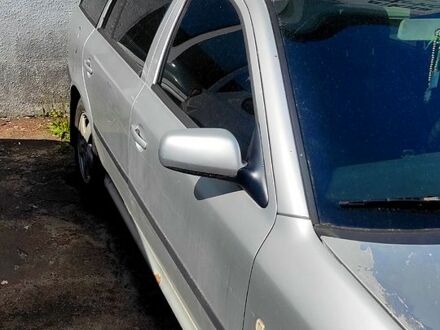 Серый Шкода Октавия, объемом двигателя 1.8 л и пробегом 240 тыс. км за 4000 $, фото 1 на Automoto.ua