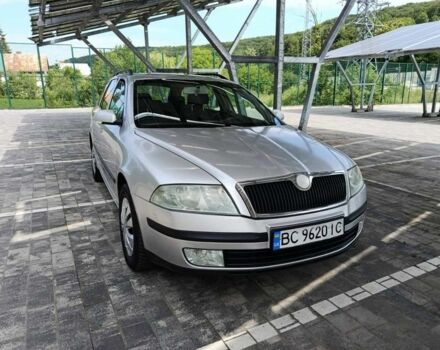 Сірий Шкода Октавія, об'ємом двигуна 1.6 л та пробігом 300 тис. км за 4599 $, фото 1 на Automoto.ua