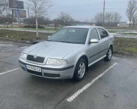 Сірий Шкода Октавія, об'ємом двигуна 1.78 л та пробігом 175 тис. км за 5500 $, фото 1 на Automoto.ua