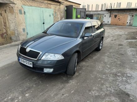 Шкода Октавия 2006 в Чернигове на Automoto.ua Серый Шкода Октавия, объемом двигателя 2 л и пробегом 285 тыс. км за 4999 $, фото 1 на Automoto.ua