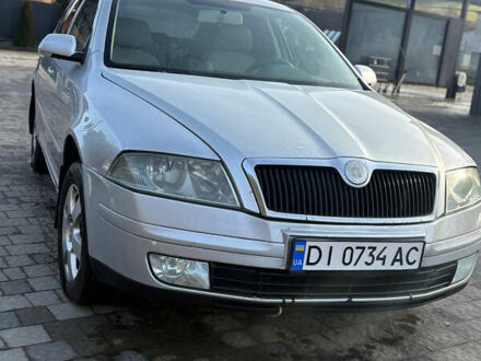 Серый Шкода Октавия, объемом двигателя 1.97 л и пробегом 300 тыс. км за 5250 $, фото 1 на Automoto.ua