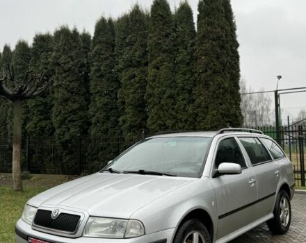 Сірий Шкода Октавія, об'ємом двигуна 1.6 л та пробігом 218 тис. км за 4400 $, фото 1 на Automoto.ua