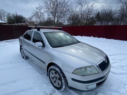 Серый Шкода Октавия, объемом двигателя 1.6 л и пробегом 315 тыс. км за 4750 $, фото 1 на Automoto.ua