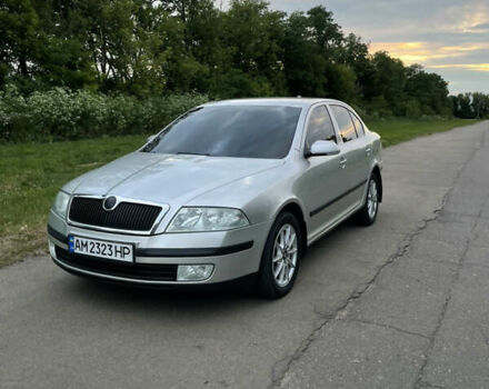 Серый Шкода Октавия, объемом двигателя 2 л и пробегом 302 тыс. км за 6700 $, фото 1 на Automoto.ua