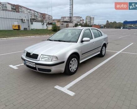 Серый Шкода Октавия, объемом двигателя 1.6 л и пробегом 140 тыс. км за 6300 $, фото 1 на Automoto.ua