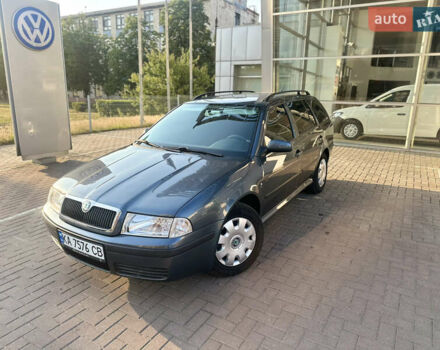 Сірий Шкода Октавія, об'ємом двигуна 1.6 л та пробігом 190 тис. км за 6000 $, фото 1 на Automoto.ua