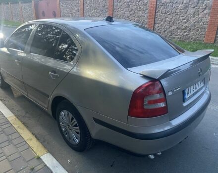 Сірий Шкода Октавія, об'ємом двигуна 2 л та пробігом 240 тис. км за 6500 $, фото 1 на Automoto.ua