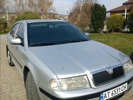 Серый Шкода Октавия, объемом двигателя 2 л и пробегом 296 тыс. км за 3950 $, фото 1 на Automoto.ua