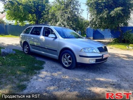 Серый Шкода Октавия, объемом двигателя 1.6 л и пробегом 213 тыс. км за 6350 $, фото 1 на Automoto.ua