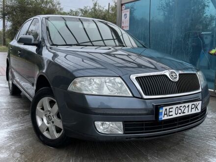 Сірий Шкода Октавія, об'ємом двигуна 1.6 л та пробігом 260 тис. км за 5500 $, фото 1 на Automoto.ua