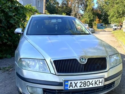 Сірий Шкода Октавія, об'ємом двигуна 1.6 л та пробігом 0 тис. км за 5000 $, фото 1 на Automoto.ua