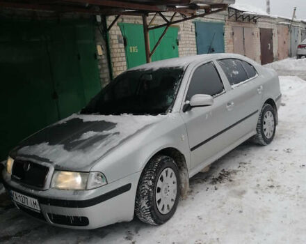 Серый Шкода Октавия, объемом двигателя 1.6 л и пробегом 250 тыс. км за 4600 $, фото 1 на Automoto.ua