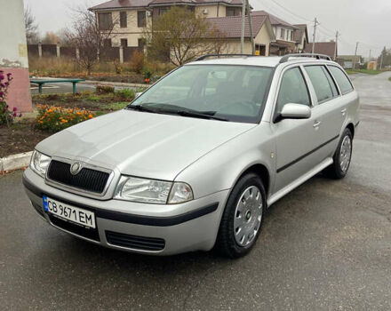 Серый Шкода Октавия, объемом двигателя 1.6 л и пробегом 240 тыс. км за 5800 $, фото 1 на Automoto.ua