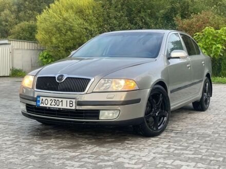 Серый Шкода Октавия, объемом двигателя 2 л и пробегом 172 тыс. км за 4650 $, фото 1 на Automoto.ua