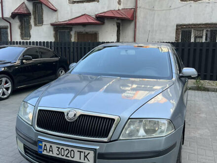 Шкода Октавія 2006 у Тернополі на Automoto.ua Сірий Шкода Октавія, об'ємом двигуна 1.6 л та пробігом 280 тис. км за 4900 $, фото 1 на Automoto.ua