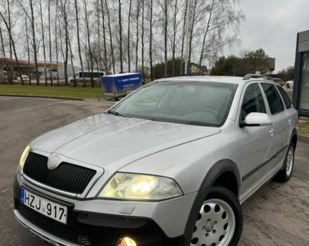 Серый Шкода Октавия, объемом двигателя 2 л и пробегом 303 тыс. км за 2500 $, фото 1 на Automoto.ua