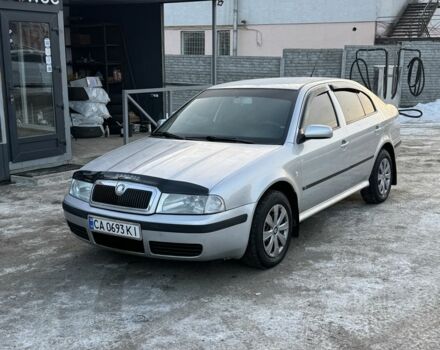Серый Шкода Октавия, объемом двигателя 1.6 л и пробегом 270 тыс. км за 5700 $, фото 1 на Automoto.ua
